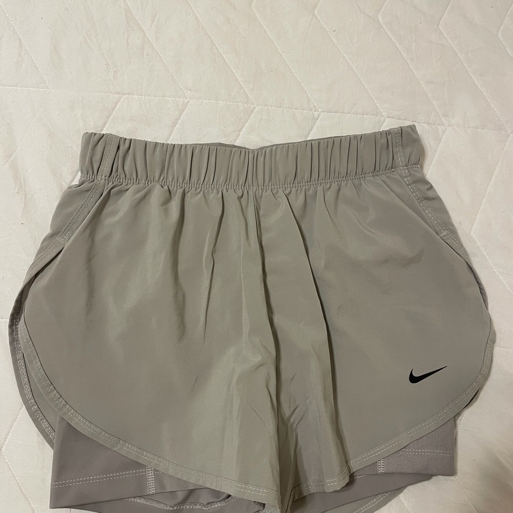 Nike Women's Athletic Shorts in Light Gray